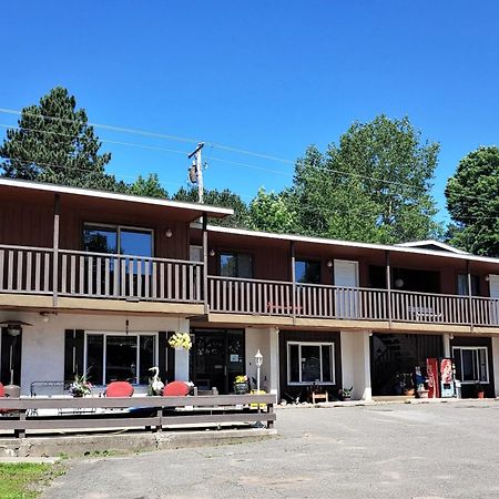 Lakeshore Motel Ice Lake Iron River Eksteriør billede